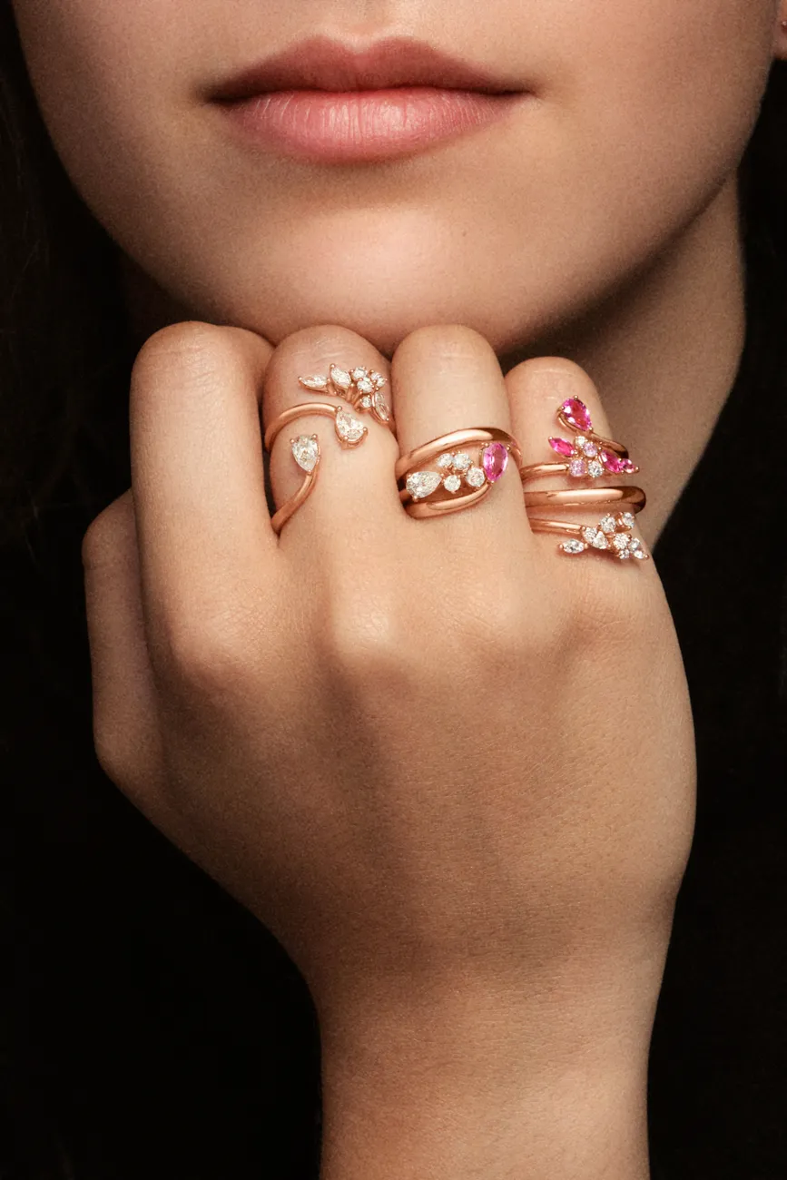 Stacked rings with pink stones on a manicured hand · Jewellery photography, TimeLäB Studio Barcelona