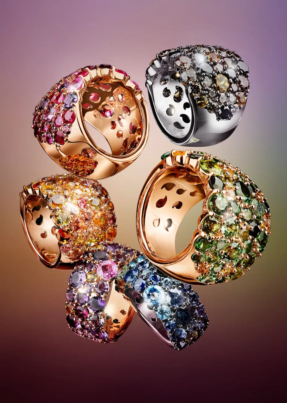 A cluster of enamel and multi-gemstone rings · Jewellery photography, TimeLäB Studio Barcelona