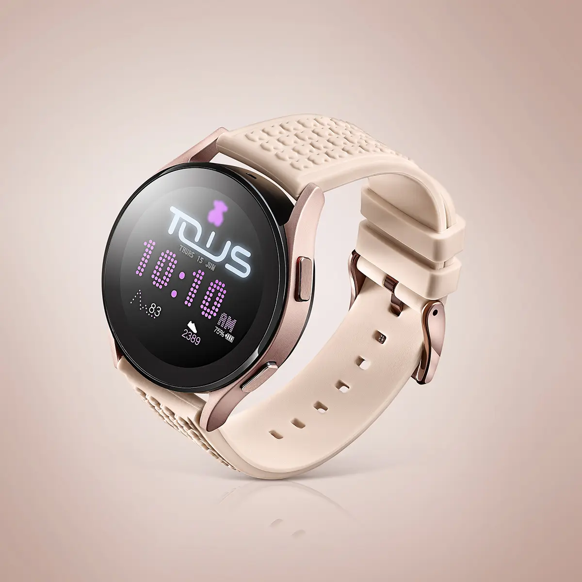 Tous smartwatch in rose gold with the screen lit · Product photography, TimeLäB Studio Barcelona
